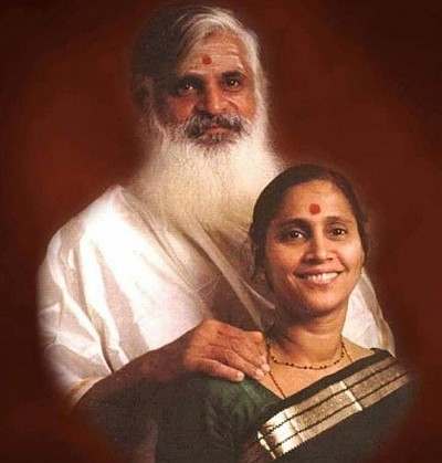 Paramguru Amritanandanatha Saraswati of Devipuram